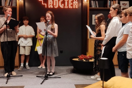 45ea903a-0484-4474-9ead-ff1316c91da5 1