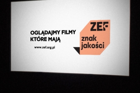 a-zef-kino-plansza-peach